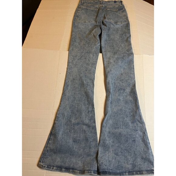 7 For All Mankind Ultra High Rise Skinny Flare Jeans Light Wash Size 27 stretchy - Picture 4 of 16